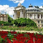 For Rent On Deribasovskaya Street Appartement Odessa
