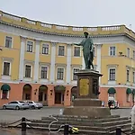 For Rent On Deribasovskaya Street Appartement *