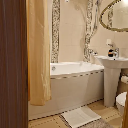 Apartmán For Rent On Deribasovskaya Street Oděsa