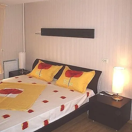 Apartman For Rent On Deribasovskaya Street Odessza