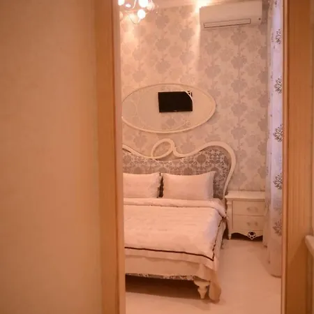 For Rent On Deribasovskaya Street *