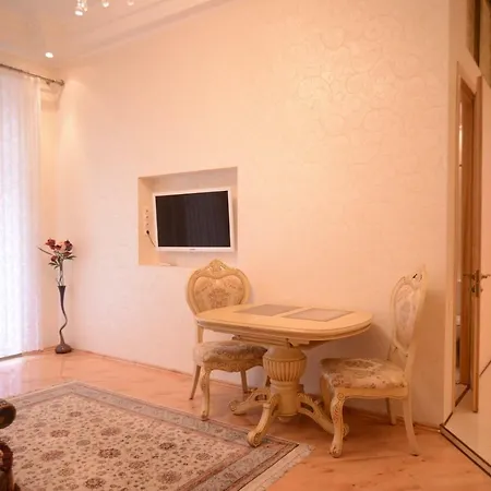 For Rent On Deribasovskaya Street Apartman *