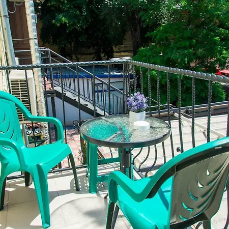 For Rent On Deribasovskaya Street Apartment Odesa