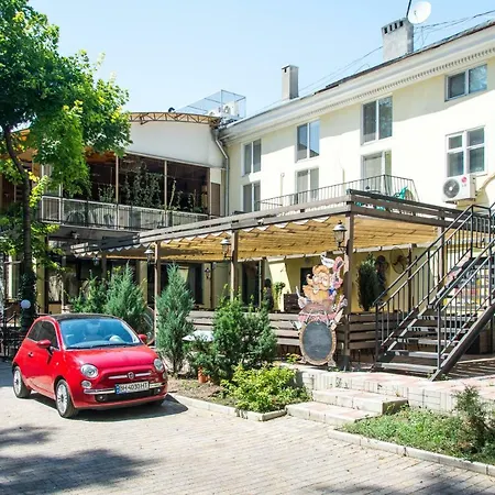 For Rent On Deribasovskaya Street *