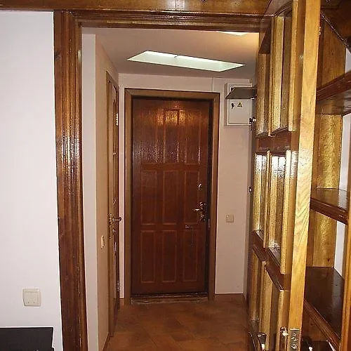 Apartman For Rent On Deribasovskaya Street