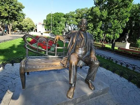 For Rent On Deribasovskaya Street Apartman Odessza