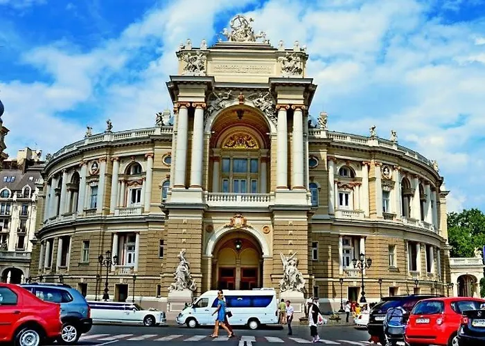 Apartman For Rent On Deribasovskaya Street *