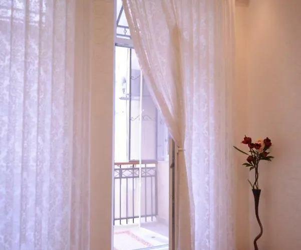 For Rent On Deribasovskaya Street