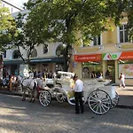 דירה For Rent On Deribasovskaya Street