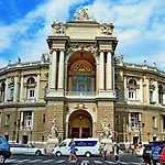 דירה For Rent On Deribasovskaya Street *